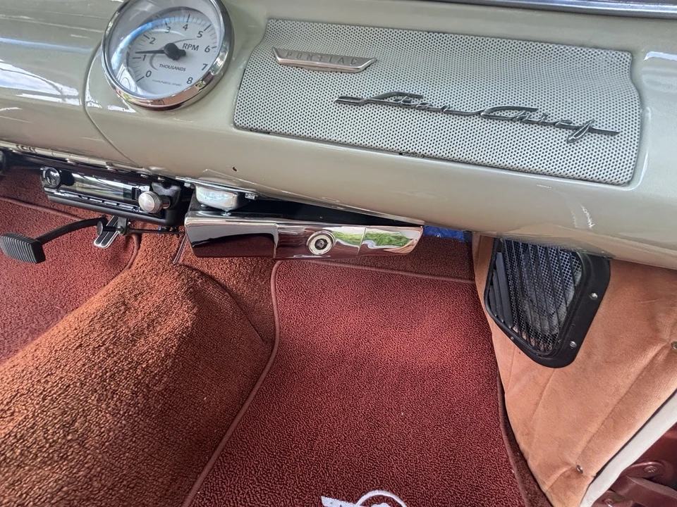 1956 Pontiac Chieftain - Image 12 of 21