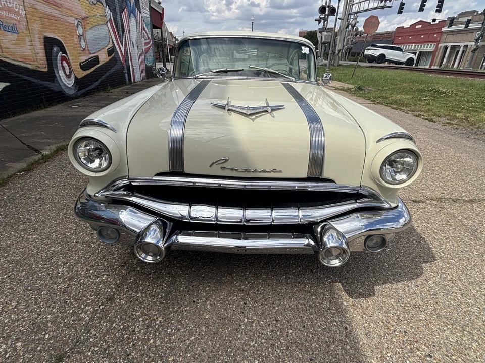 1956 Pontiac Chieftain - Image 4 of 21