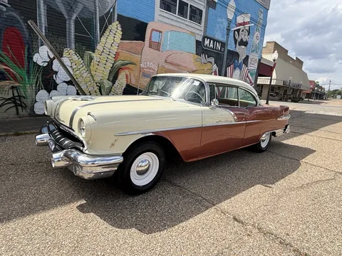 1956 Pontiac Chieftain