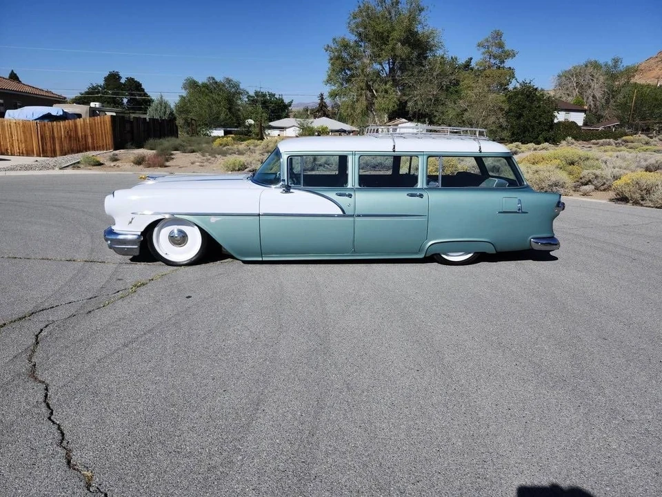 1956 Pontiac Chieftain - Image 3 of 19