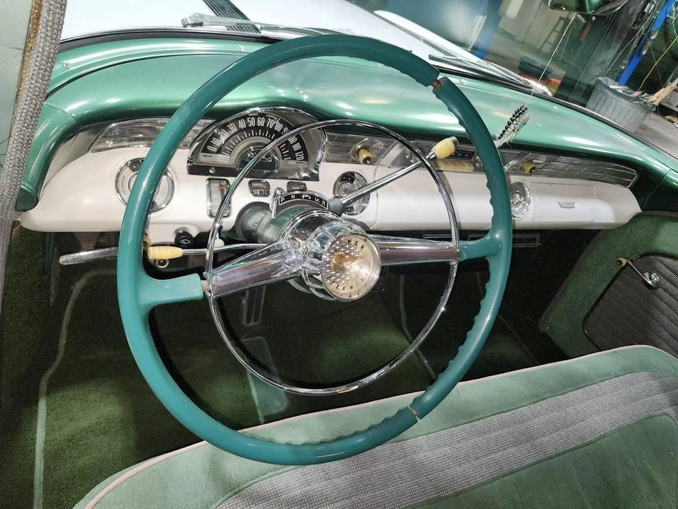 1956 Pontiac Chieftain - Image 9 of 19