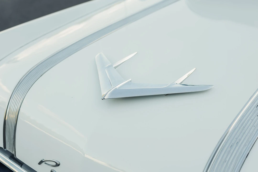 1956 Pontiac Chieftain - Image 20 of 31