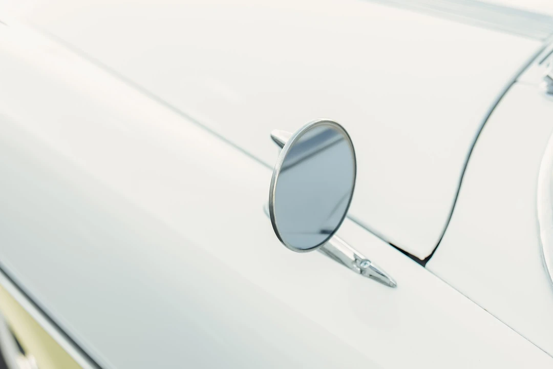 1956 Pontiac Chieftain - Image 25 of 31
