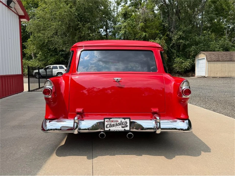 1956 Pontiac Chieftain - Image 6 of 31