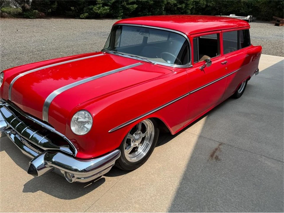 1956 Pontiac Chieftain - Image 18 of 31