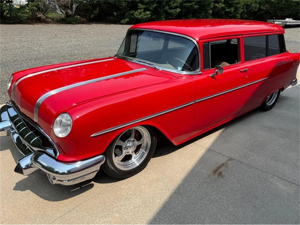 1956 Pontiac Chieftain - Image 19 of 31