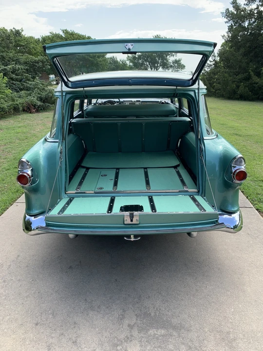 1956 Pontiac Chieftain - Image 13 of 21