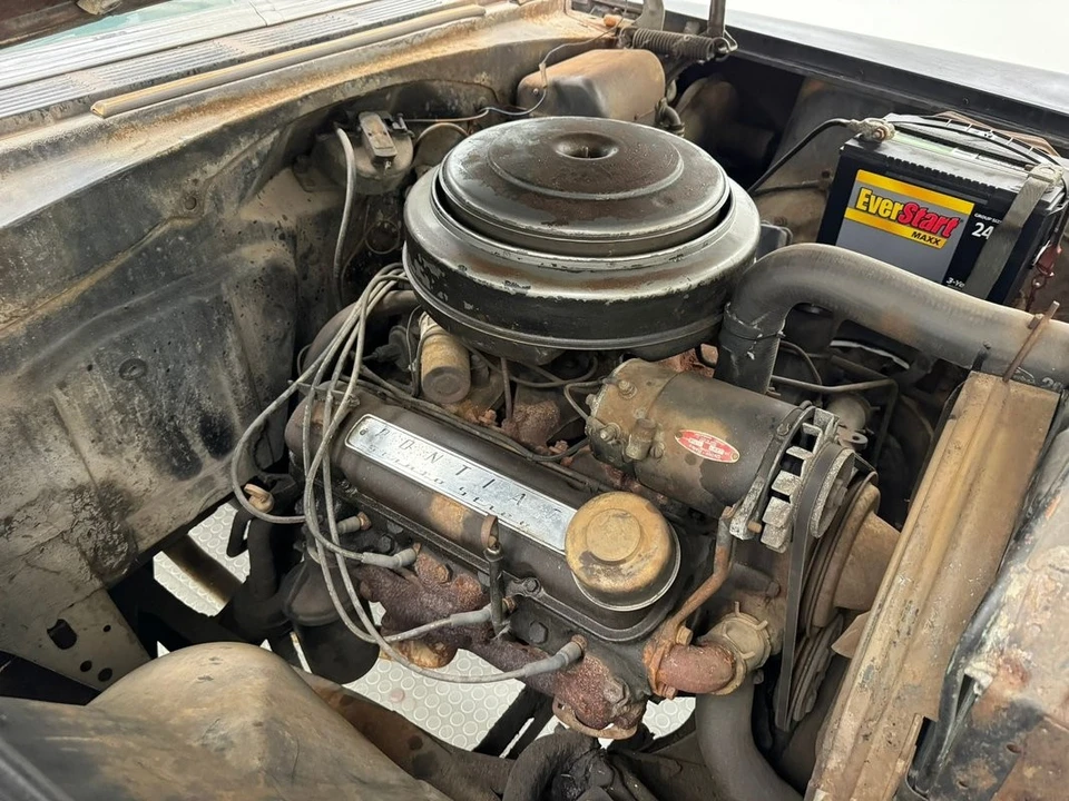 1956 Pontiac Chieftain - Image 29 of 31