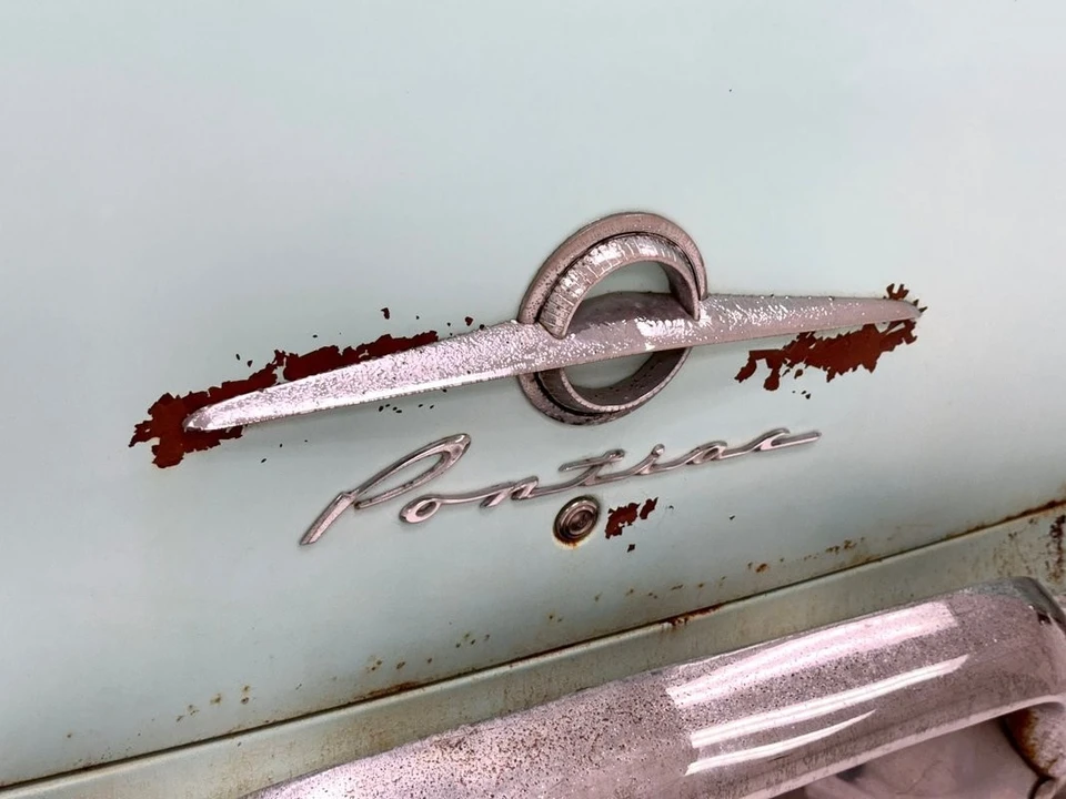 1956 Pontiac Chieftain - Image 19 of 31