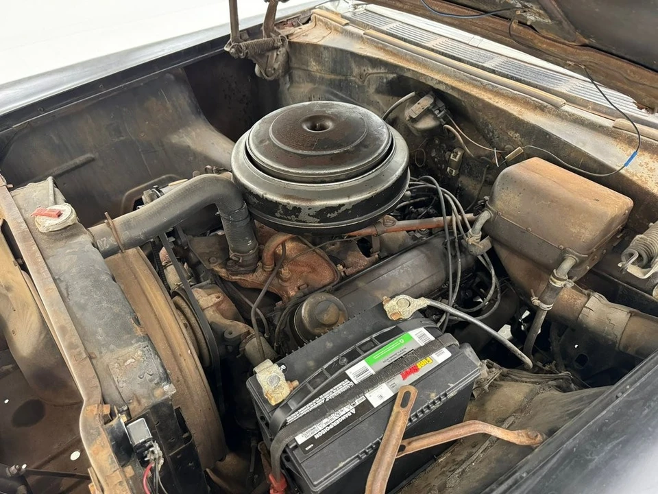 1956 Pontiac Chieftain - Image 31 of 31