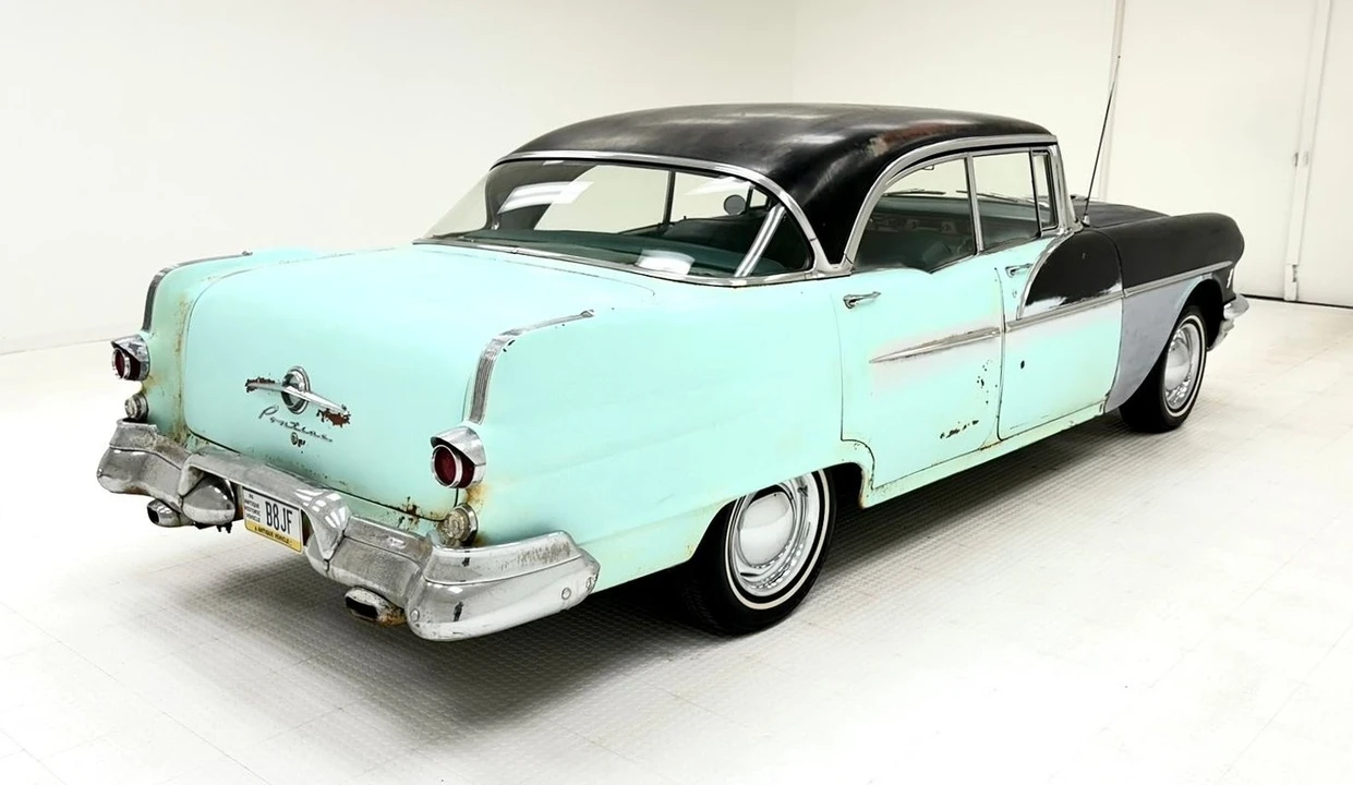 1956 Pontiac Chieftain - Image 5 of 31