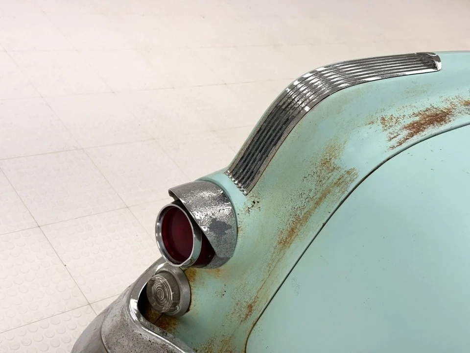 1956 Pontiac Chieftain - Image 18 of 31