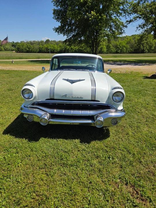 1956 Pontiac Chieftain - Image 3 of 31