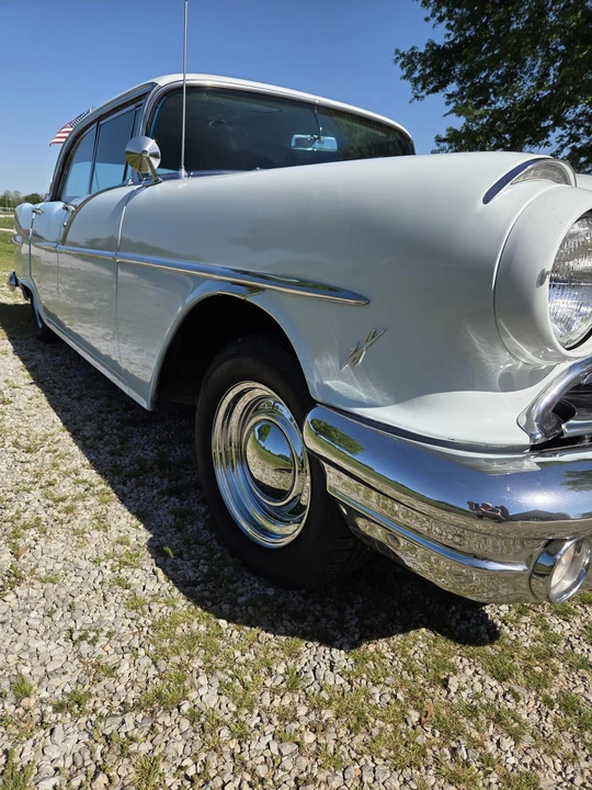 1956 Pontiac Chieftain - Image 11 of 31