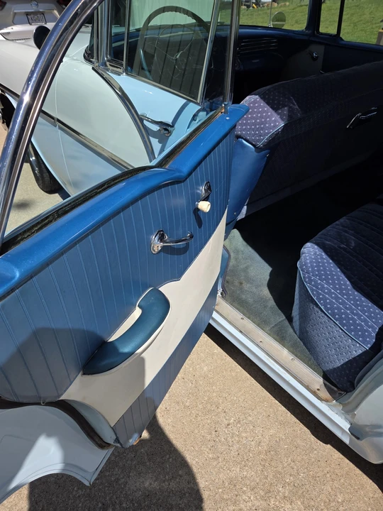 1956 Pontiac Chieftain - Image 29 of 31