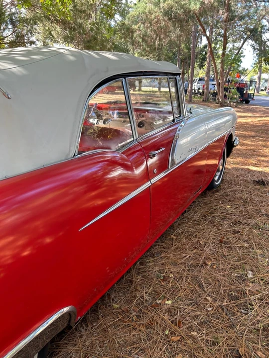 1956 Pontiac Chieftain - Image 2 of 11