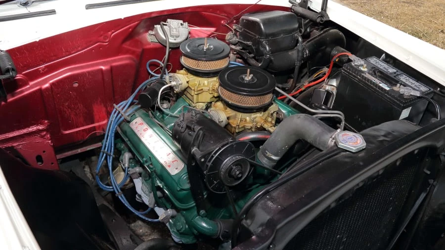 1956 Pontiac Chieftain - Image 7 of 31