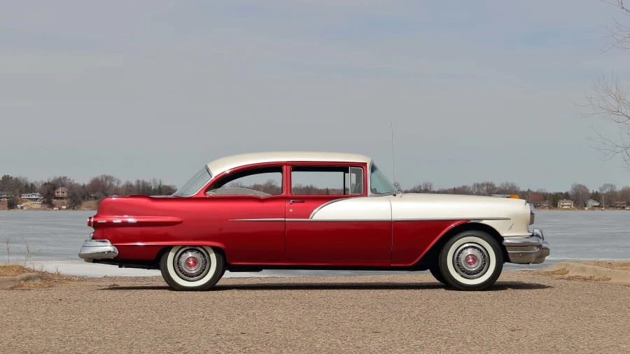 1956 Pontiac Chieftain - Image 8 of 31