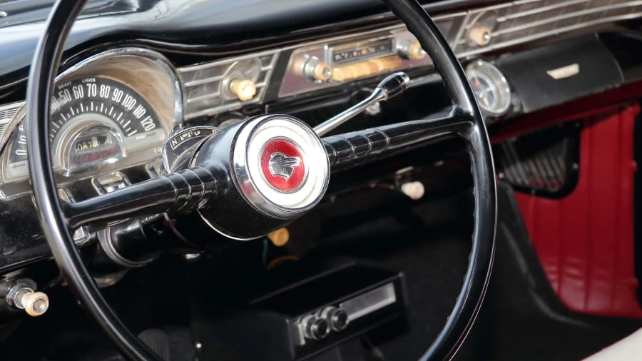 1956 Pontiac Chieftain - Image 9 of 31