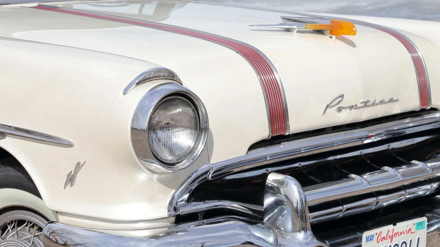 1956 Pontiac Chieftain - Image 19 of 31