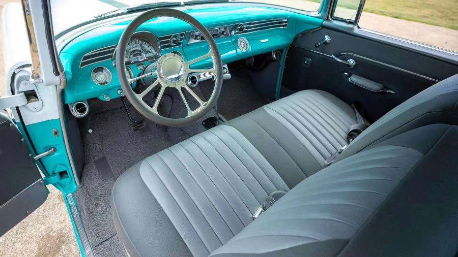 1956 Pontiac Chieftain - Image 6 of 15