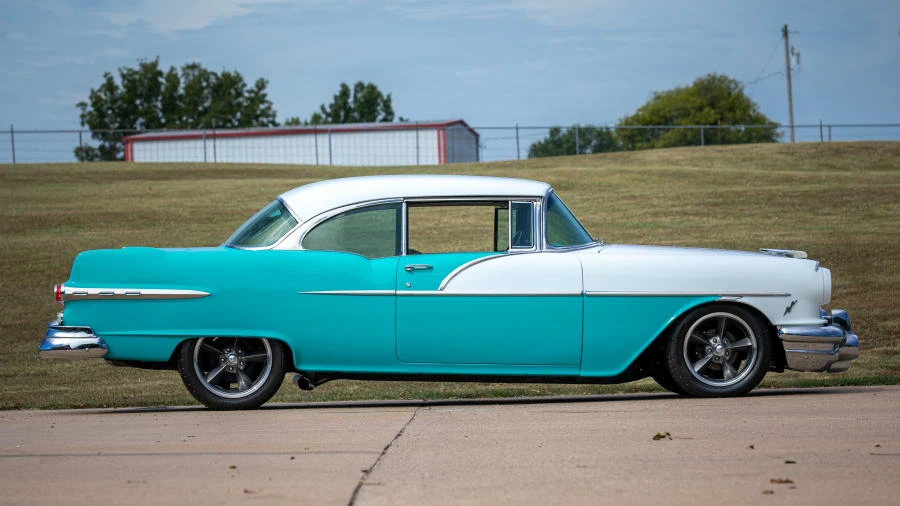 1956 Pontiac Chieftain - Image 8 of 15