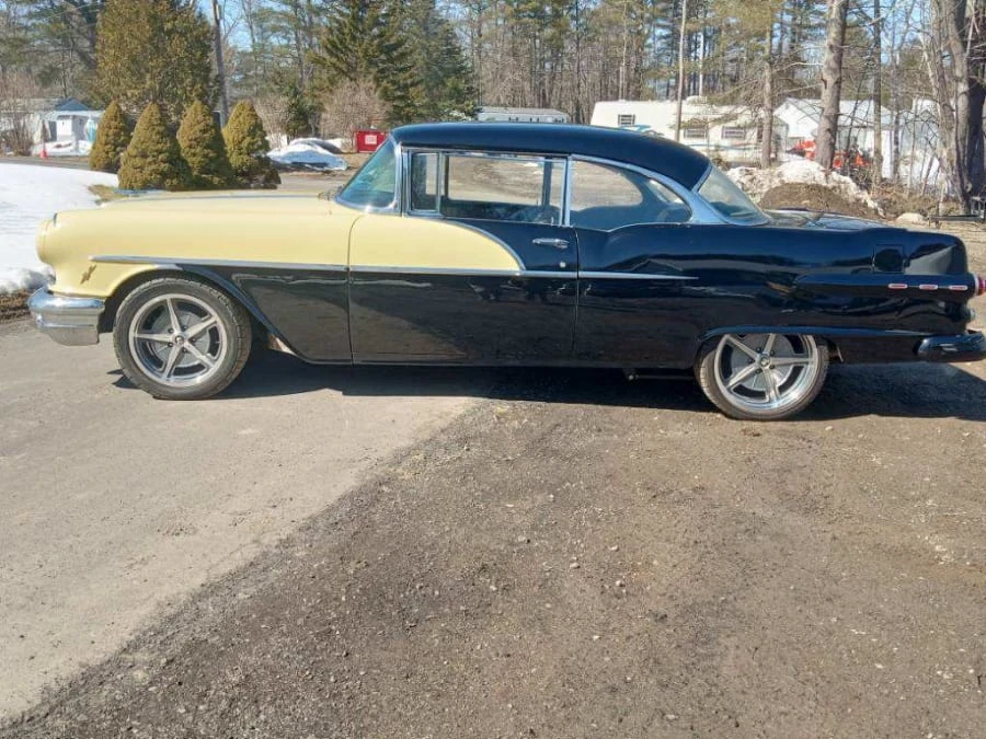 1956 Pontiac Chieftain - Image 3 of 7
