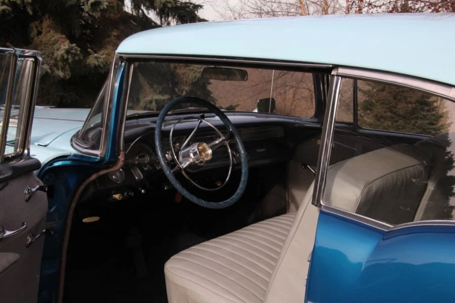 1956 Pontiac Chieftain - Image 4 of 7