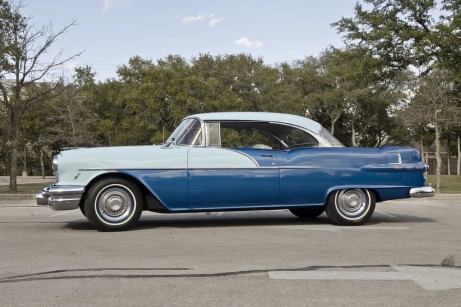1956 Pontiac Chieftain - Image 3 of 10