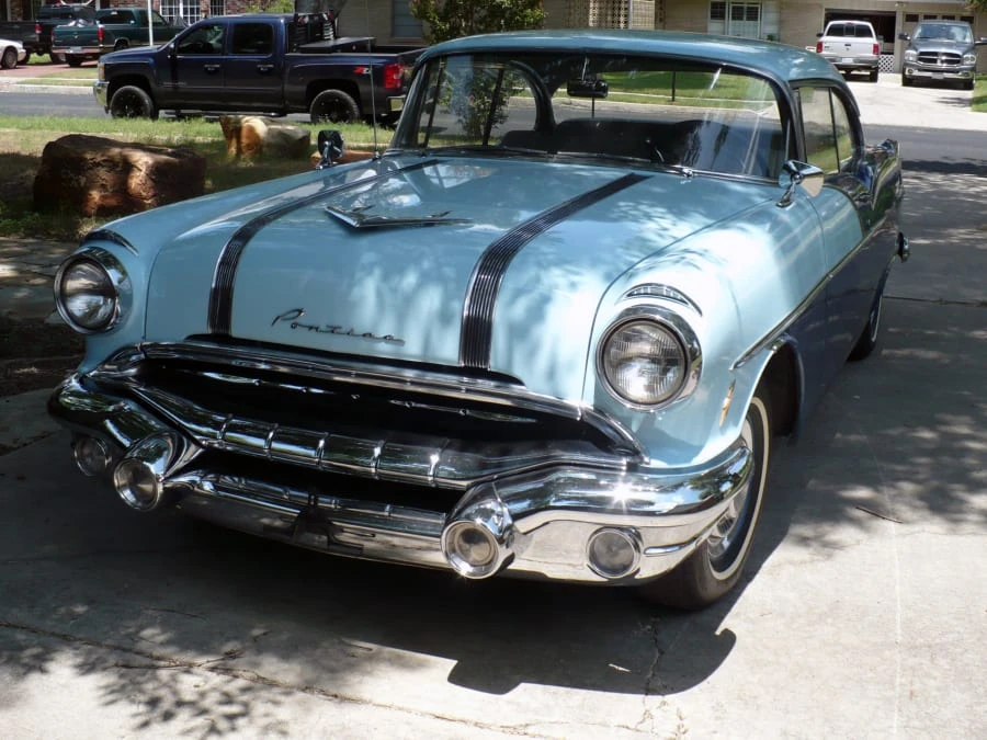 1956 Pontiac Chieftain - Image 9 of 10