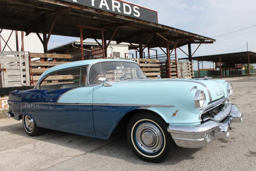 1956 Pontiac Chieftain - Image 10 of 10