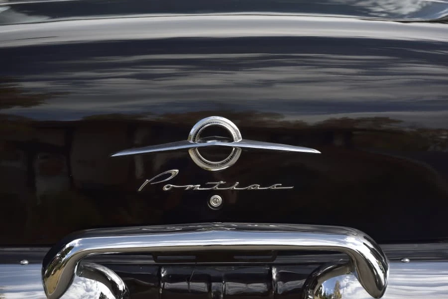 1956 Pontiac Chieftain - Image 9 of 31