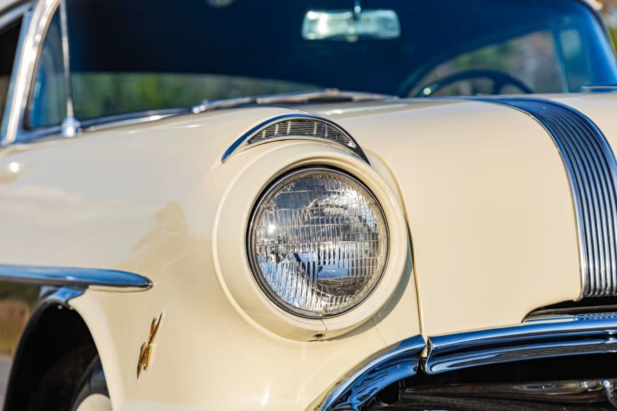 1956 Pontiac Chieftain - Image 16 of 31