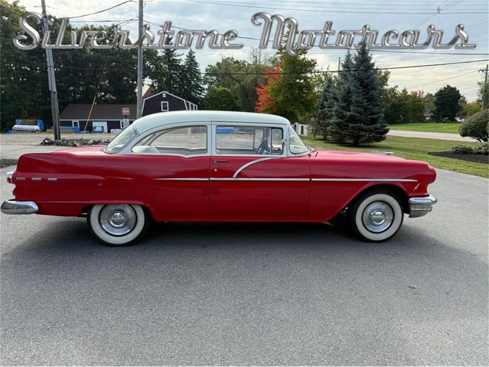 1956 Pontiac Chieftain - Image 9 of 31
