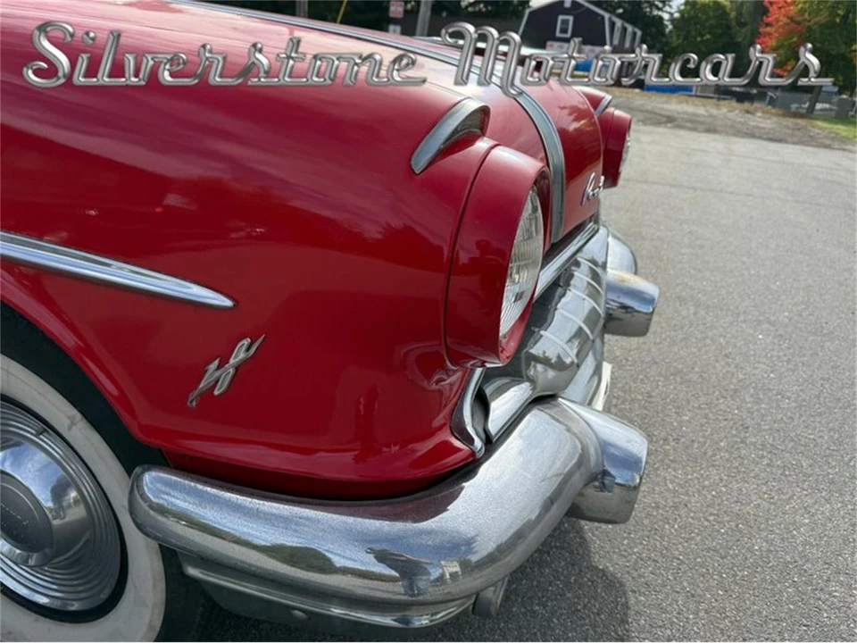 1956 Pontiac Chieftain - Image 14 of 31