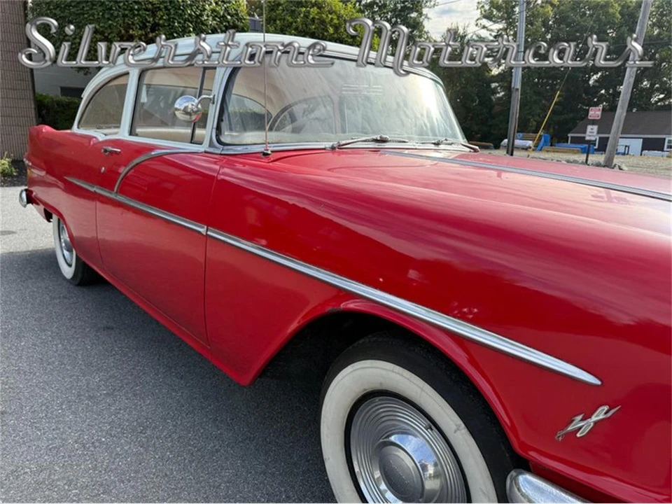 1956 Pontiac Chieftain - Image 15 of 31