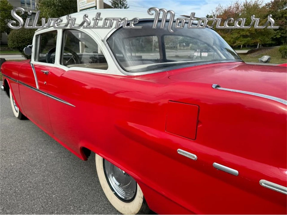 1956 Pontiac Chieftain - Image 23 of 31