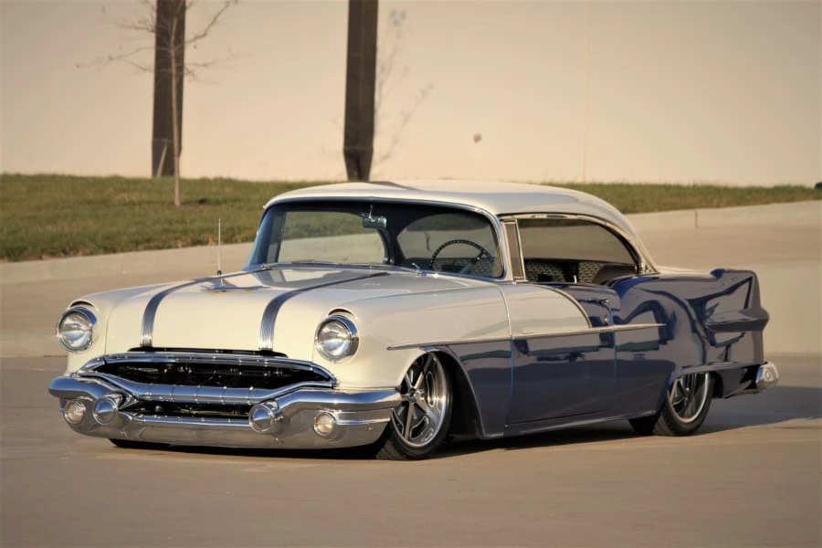 1956 Pontiac Chieftain - Image 5 of 23