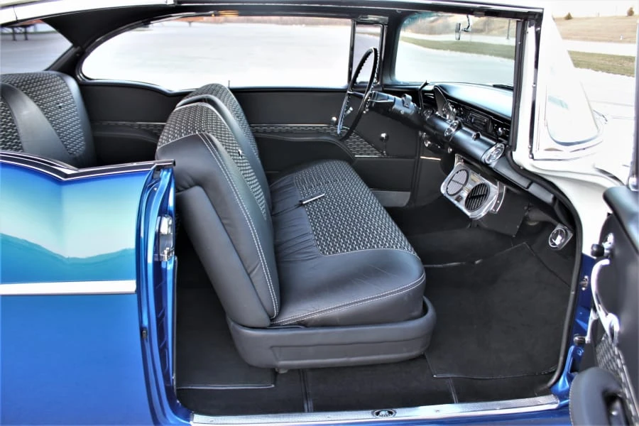 1956 Pontiac Chieftain - Image 11 of 23