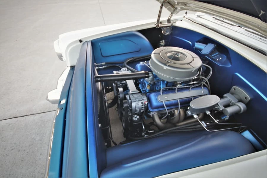 1956 Pontiac Chieftain - Image 13 of 23