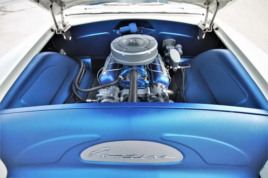 1956 Pontiac Chieftain - Image 15 of 23
