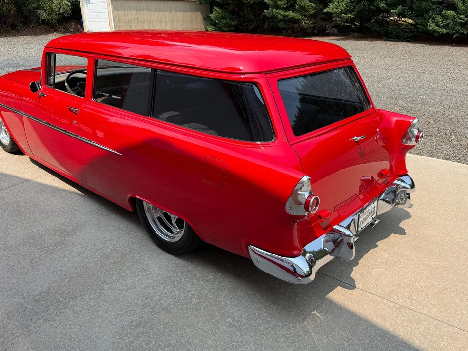 1956 Pontiac Chieftain - Image 25 of 31