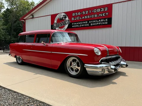1956 Pontiac Chieftain Resto-Mod Wagon