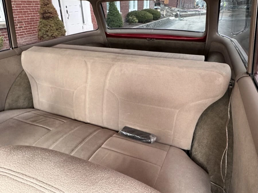 1956 Pontiac Chieftain - Image 5 of 11