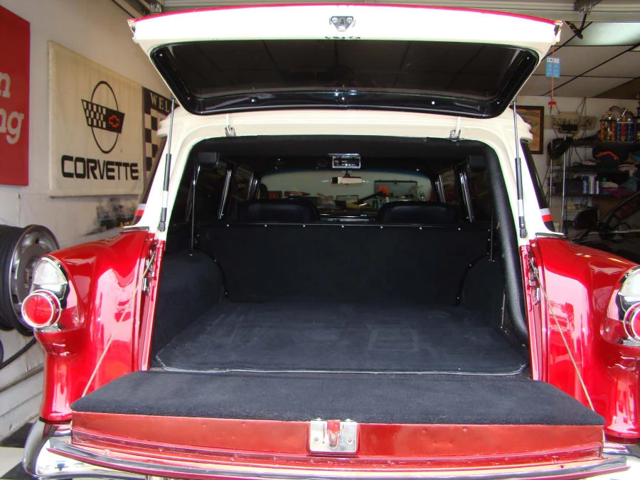 1956 Pontiac Chieftain - Image 15 of 31