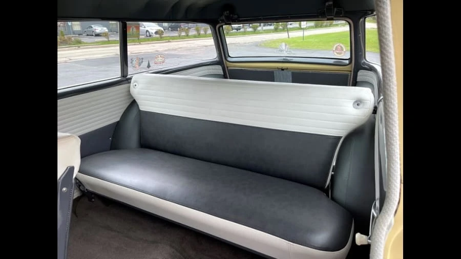 1956 Pontiac Chieftain - Image 5 of 12