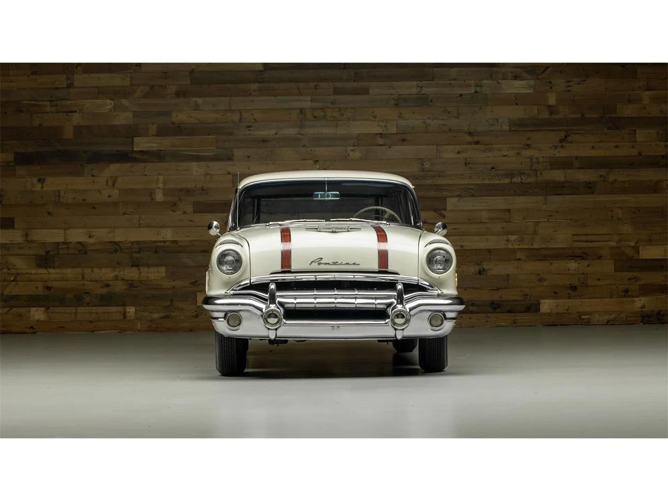 1956 Pontiac Chieftain - Image 2 of 4