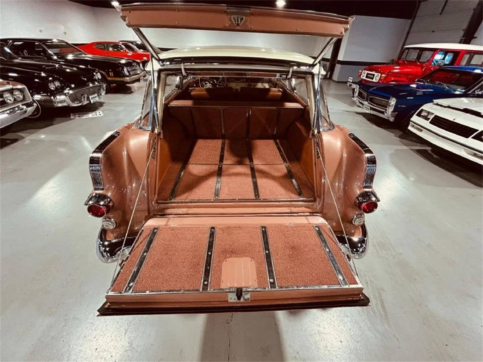 1956 Pontiac Safari - Image 23 of 31