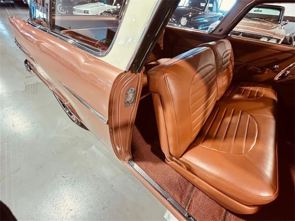 1956 Pontiac Safari - Image 31 of 31