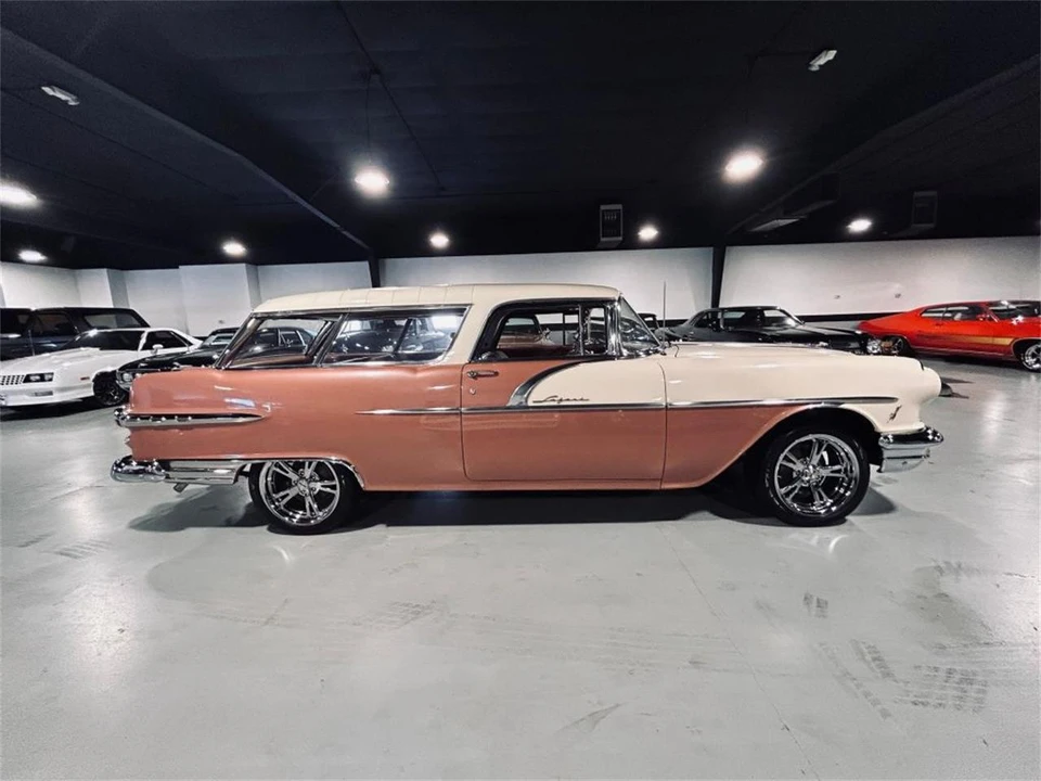 1956 Pontiac Safari - Image 28 of 31